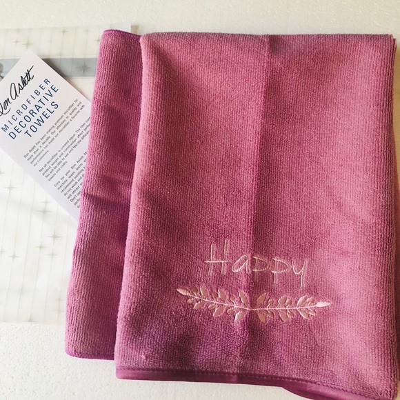 Towels Embroidered Decorative Kitchen Set of 3 - Picture 2 of 10